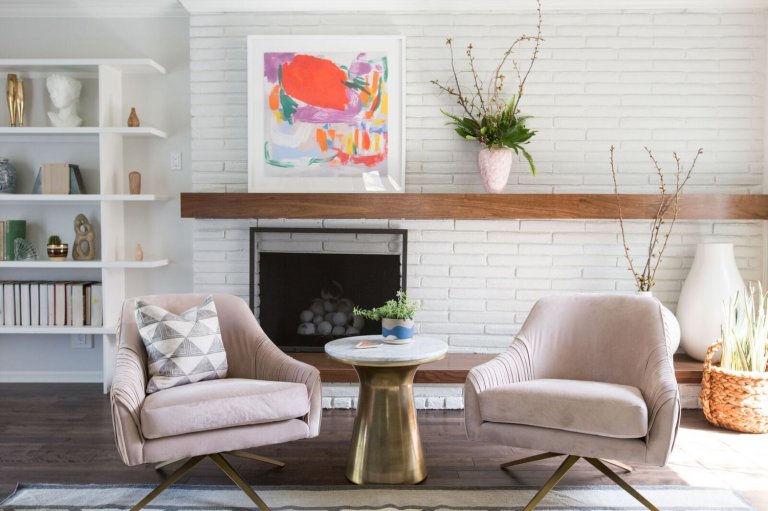 An Outdated Ranch-Style Home Gets A Modern Makeover