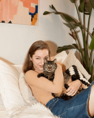 13 cats with excellent taste in decor
