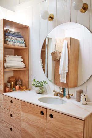 Things You Thought Were Impossible: Towels Hooks That Aren’t Hideous