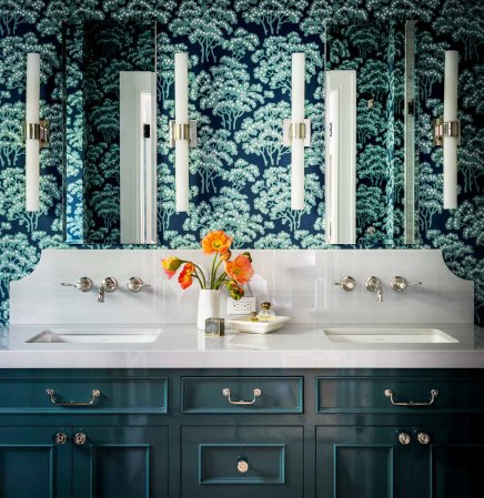 This Marin County Home Proves That Dark Paint Colors Are Anything But Gloomy