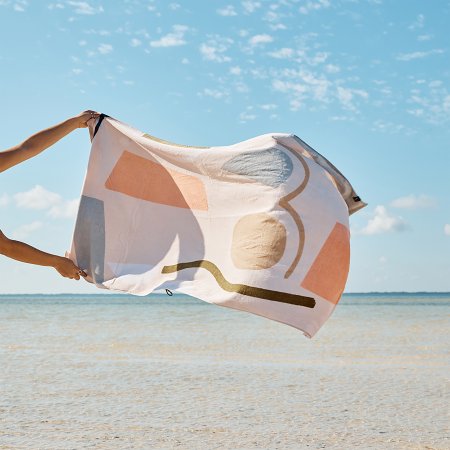 Madewell’s New Line of Original Prints Captures the Essence of Summer