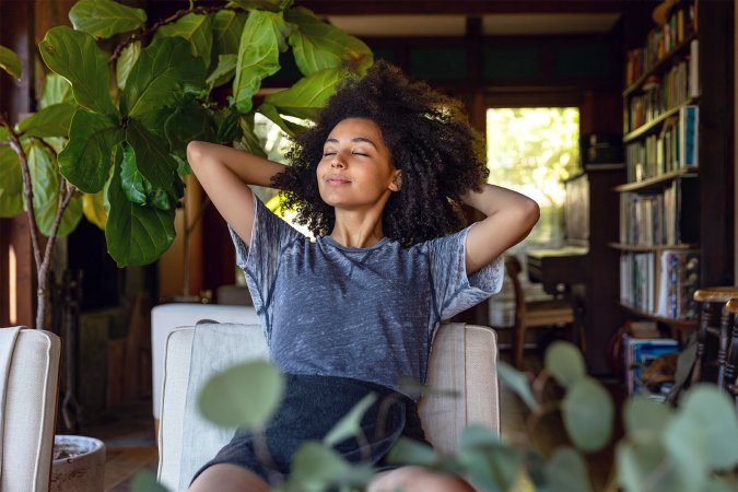I Took an Intense Breathing Workshop—and It Totally Changed My Mood